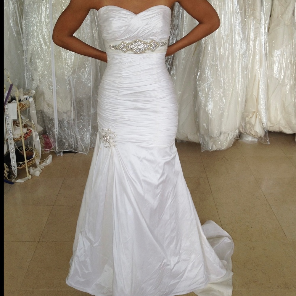 Wedding dress